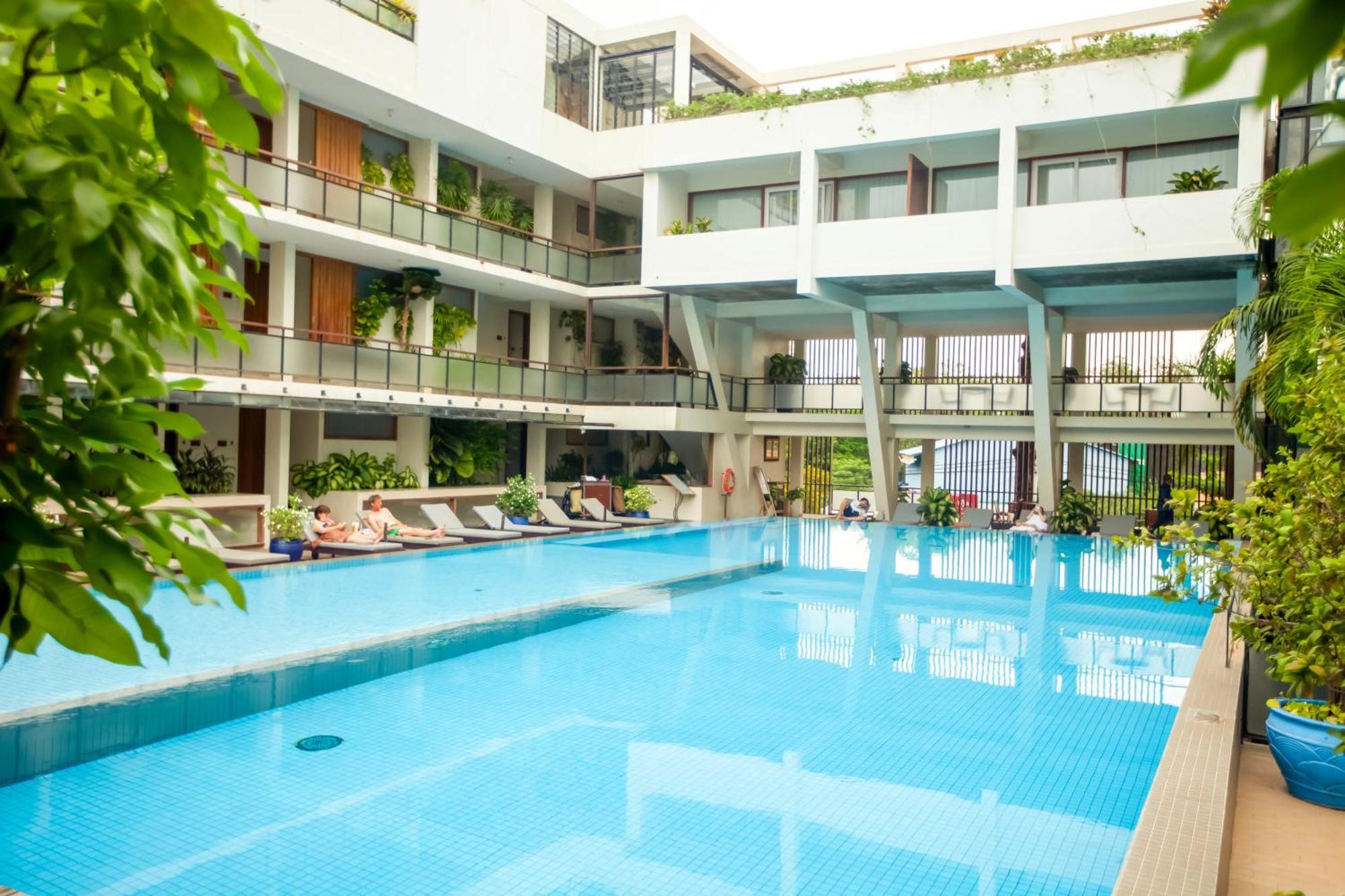 Hotel Somadevi